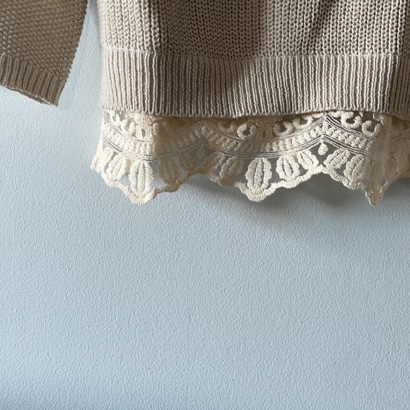 Urban Outfitters Knit sweater with lace detail - Picture 3 of 4